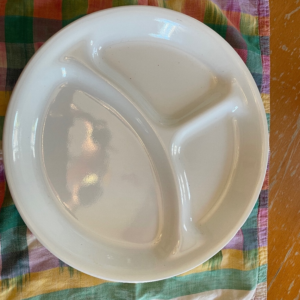Corelle by Corning Microwavable Winter White Divider  Plate